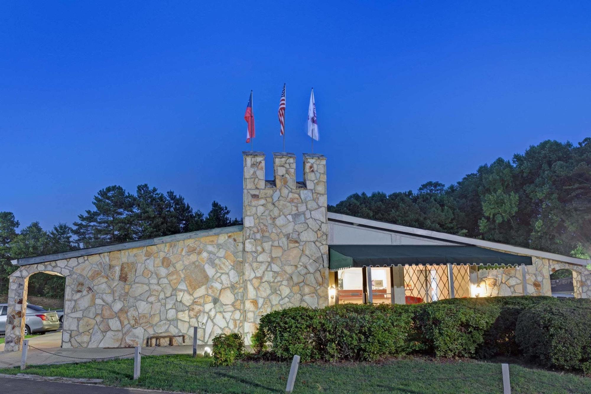 Knights Inn אוסטל מראה חיצוני תמונה
